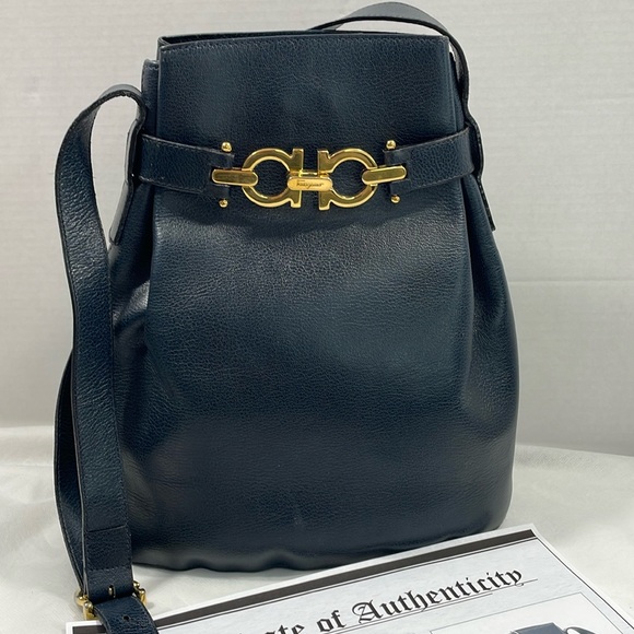 Authentic SALVATORE FARRAGAMO dark blue leather bucket shoulder bag with COA - Picture 1 of 12
